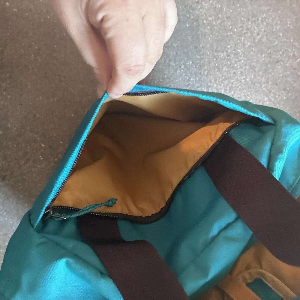 Patagonia Atom Tote BackPack 20L Convertible Tote Teal Laptop Sleeve School Hike
